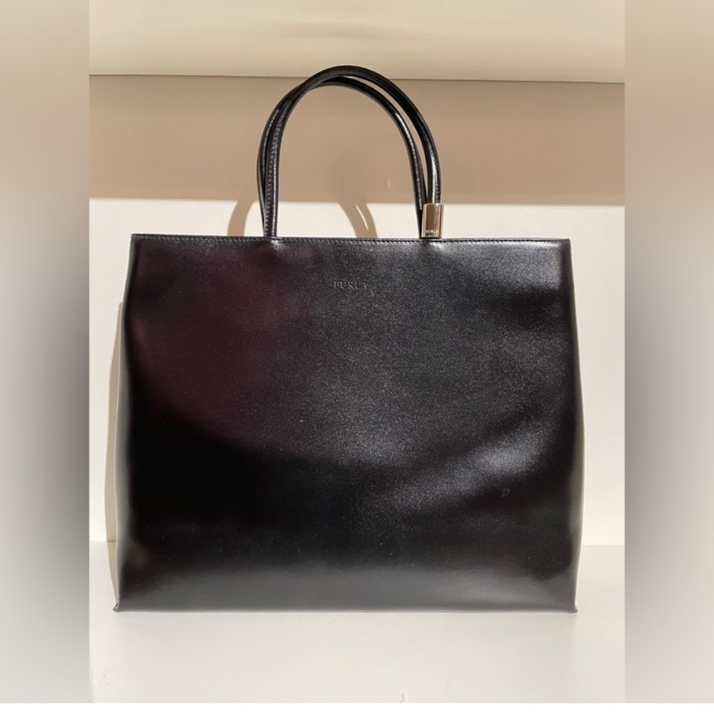 Furla top handle tote 14x14x4” smooth leather vintage